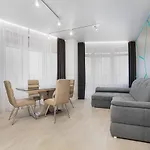 Appartement 45 Pearl 2-bedrooms With Terrace Odessa