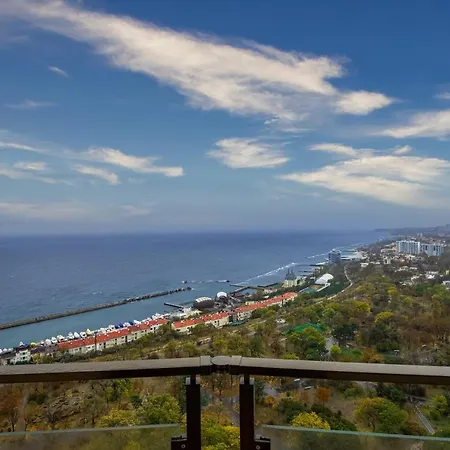 아파트 45 Pearl 2-bedrooms With Terrace *